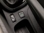 Renault Clio Estate 0.9 TCe Intens (NAVIGATIE, CLIMATE, LEDER, TREKHAAK, SPORTSTOELEN, PARKEERSENSOREN, CRUISE, NIEUWSTAAT)