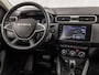 Dacia Duster 1.3 TCe 150 Journey 150Pk Automaat (APPLE CARPLAY, GROOT NAVI, CLIMATE, CAMERA, SPORTSTOELEN, TREKHAAK, GETINT GLAS, CRUISE, NIEUWSTAAT)