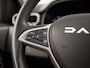 Dacia Duster 1.3 TCe 150 Journey 150Pk Automaat (APPLE CARPLAY, GROOT NAVI, CLIMATE, CAMERA, SPORTSTOELEN, TREKHAAK, GETINT GLAS, CRUISE, NIEUWSTAAT)