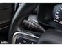 Volvo XC40 1.5 T5 Twin Engine Inscription | Zwenkbare trekhaak | Adaptieve cruise | Blis | Memory |