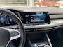 Volkswagen Golf Variant 1.0 TSI Life Business - Memory/massage | Camera | CarPlay | Travel ass. | Stoel/stuurverw.