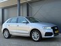 Audi Q3 1.4 TFSI CoD, S-line, Bi-Xenon, PDC, Elektrisch klep, Trekhaak, Zeer netjes