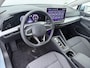 Volkswagen Golf 1.5 eHybrid Life Edition | ACC | Stuur-/Stoelverwarming | Parkeerhulp | Carplay | Getint Glas | LED | 17'' |