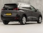 Peugeot 5008 1.2 PureTech Sport 7 Persoons Automaat (APPLE CARPLAY, GROOT NAVI, 360 CAMERA, GETINT GLAS, SPORTSTOELEN, CRUISE, LANE ASSIST, NIEUWE APK, NIEUWSTAAT)