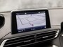 Peugeot 5008 1.2 PureTech Sport 7 Persoons Automaat (APPLE CARPLAY, GROOT NAVI, 360 CAMERA, GETINT GLAS, SPORTSTOELEN, CRUISE, LANE ASSIST, NIEUWE APK, NIEUWSTAAT)
