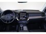 Volvo XC90 T8 Recharge AWD Ultra Dark - Luchtvering - Panorama/schuifdak - IntelliSafe Assist & Surround - 360º Camera - Bowers & Wilkins audio - Adaptieve LED koplampen - Verwarmde voorstoelen, stuur & achterbank - Parkeersensoren voor & achter - Elektr. bedienb. voorstoelen met geheugen - Geventileerde voorstoelen - Head up display - Draadloze tel. lader - Inklapbare trekhaak - 21' LMV