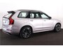 Volvo XC90 T8 Recharge AWD Ultra Dark - Luchtvering - Panorama/schuifdak - IntelliSafe Assist & Surround - 360º Camera - Bowers & Wilkins audio - Adaptieve LED koplampen - Verwarmde voorstoelen, stuur & achterbank - Parkeersensoren voor & achter - Elektr. bedienb. voorstoelen met geheugen - Geventileerde voorstoelen - Head up display - Draadloze tel. lader - Inklapbare trekhaak - 21' LMV
