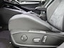 Volkswagen Golf 1.5 eHybrid 204pk Life Edition DSG Matrix-LED / Stoel/Stuurverw. / Camera / Memory 151