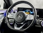 Mercedes-Benz A-klasse 200 AMG Sport 163Pk Automaat (GROOT NAVI, SFEERVERLICHTING, CAMERA, LEDER, STOELVERWARMING, SPORTSTOELEN, GETINT GLAS, LANE ASSIST, NIEUWE APK, NIEUWSTAAT)