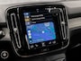Volvo XC40 1.5 T5 Recharge Inscription 262PK Automaat (APPLE CARPLAY, GROOT NAVI, LEDER, CAMERA, STUUR/STOELVERWARMING, SPORTSTOELEN, TREKHAAK, KEYLESS, NIEUWE APK, NIEUWSTAAT)