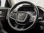 Volvo XC40 1.5 T5 Recharge Inscription Sport 262PK Automaat (APPLE CARPLAY, GROOT NAVI, LEDER, 1800KG TREKGEWICHT, GETINT GLAS, CAMERA, STUUR/STOELVERWARMING, SPORTSTOELEN, TREKHAAK, KEYLESS, NIEUWE APK, NIEUWSTAAT)