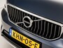 Volvo XC40 1.5 T5 Recharge Inscription 262PK Automaat (APPLE CARPLAY, GROOT NAVI, LEDER, CAMERA, STUUR/STOELVERWARMING, SPORTSTOELEN, TREKHAAK, KEYLESS, NIEUWE APK, NIEUWSTAAT)