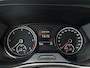 Volkswagen Transporter 2.0 TDI L2H1 28 Highline | Trekhaak | Sidebars | Parkeersensoren achter | Cruise Control