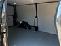 Volkswagen Transporter 2.0 TDI L2H1 28 Highline | Trekhaak | Sidebars | Parkeersensoren achter | Cruise Control