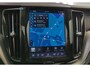 Volvo XC60 2.0 T6 350 pk Plug-in hybrid AWD Bright Long Range Trekhaak Panoramadak Navigatie ACC Google Elek Comfort Stoelen Carplay Stoel + Stuurverwarming Pilot Assist Getint Glas NL Auto