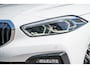 BMW 1-Serie 118i Executive Edition | Sport Line | Navi | Apple CarPlay | Camera  | Park Assist | 17"