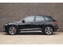 Audi Q5 55 TFSIe 367pk quattro Competition | SoH 99% | Panoramadak | Luchtvering | 360 Camera | Stoelverwarming