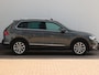 Volkswagen Tiguan 1.5 TSI ACT Highline | Elektrische kofferbak | Achteruitrijcamera | Stoelverwarming | Apple carplay / Android auto | DAB |