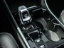 Volvo XC40 2.0 B4 Inscription | Stoel en stuurverwarming | Wegklapbare trekhaak | Elektrische kofferbakklep | Achteruitrijcamera | Lederen interieur |