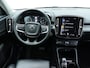 Volvo XC40 2.0 B4 Inscription | Stoel en stuurverwarming | Wegklapbare trekhaak | Elektrische kofferbakklep | Achteruitrijcamera | Lederen interieur |