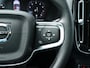 Volvo XC40 2.0 B4 Inscription | Stoel en stuurverwarming | Wegklapbare trekhaak | Elektrische kofferbakklep | Achteruitrijcamera | Lederen interieur |