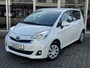 Toyota Verso-S 1.3 VVT-I CVT Automaat Aspiration Plus | Parelmoer wit, Parkeersensoren voor + achter, Airconditioning, Cruise control