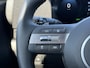 Hyundai Kona 1.6 GDI HEV Comfort Plus / €4.000,- Voordeel / Elektrische Achterklep / Stoel Verwarming V+A / Stuur Verwarming / Keyless / Adaptive Cruise / Navigatie / Apple Carplay&Android Auto /