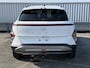 Hyundai Kona 1.6 GDI HEV Comfort Plus / €4.000,- Voordeel / Elektrische Achterklep / Stoel Verwarming V+A / Stuur Verwarming / Keyless / Adaptive Cruise / Navigatie / Apple Carplay&Android Auto /