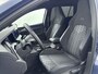 Volkswagen Golf Variant - 1.5 eTSI R-Line Edition // STUUR VERWARMING // DIGITALCOCKPIT //