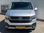 Volkswagen Transporter 2.0 TDI L2H1 30 DC Highline DSG Trekhaak 2500kg Cruise Carplay Navigatie DAB Radio