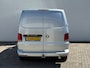 Volkswagen Transporter 2.0 TDI L2H1 30 DC Highline DSG Trekhaak 2500kg Cruise Carplay Navigatie DAB Radio