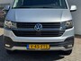 Volkswagen Transporter 2.0 TDI L2H1 30 DC Highline DSG Trekhaak 2500kg Cruise Carplay Navigatie DAB Radio
