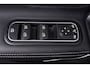 Mercedes-Benz A-klasse 180 Business Solution Luxury (SFEERVERLICHTING, TREKHAAK UITKLAPBAAR, STOELVERWARMING, 1e EIGENAAR, CAMERA)