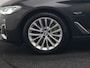BMW 5-Serie Touring 530e Luxury Line PHEV 293pk | Trekhaak Af Fabriek | Panodak | Head Up | Adaptive Cruise | Camera | Laser LED | Lederen Sportstoelen Memory & Verwarmd | Sfeerverlichting | Stuur Verwarmd | Hifi Audio | Keyless | Blis | Plug In Hybrid |
