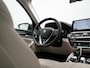 BMW 5-Serie Touring 530e Luxury Line PHEV 293pk | Trekhaak Af Fabriek | Panodak | Head Up | Adaptive Cruise | Camera | Laser LED | Lederen Sportstoelen Memory & Verwarmd | Sfeerverlichting | Stuur Verwarmd | Hifi Audio | Keyless | Blis | Plug In Hybrid |