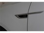 Volkswagen T-Roc 1.5 TSI 2x R-Line 150PK | Pano | Camera | IQ Light | 19'' R | 12 MND Garantie
