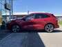 Ford Kuga 2.5 PHEV ST-Line X | Climate Control | Adaptive Cruise Control | Panoramadak | HUD | Trekhaak | B&O-Soundsystem | Winterpack | Apple Carplay/ Android Auto |
