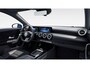 Mercedes-Benz A-klasse 180 AMG Line | Stoelverwarming |Widescreen | Sfeerverlichting | Getint glas | Achteruitrijcamera |
