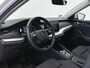 Skoda Octavia Combi 1.4 TSI iV PHEV Business Edition | Carplay | Trekhaak | 18" | Navigatie | Camera | Cruise Control |