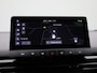 MG MG4 Electric Luxury 64 kWh | Apple Carplay / Android Auto | Camera | Climate Control | Navigatie | Stoelverwarming | Stuurverwarming |