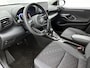 Toyota Yaris 1.5 Hybrid 115 Dynamic | BTW Voertuig | Stoelverwarming | Dealeronderhouden |