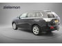 Mitsubishi Outlander 2.0 PHEV Instyle - Trekhaak, Panorama, Camera, Leer, Stoelverw.
