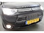 Mitsubishi Outlander 2.0 PHEV Instyle - Trekhaak, Panorama, Camera, Leer, Stoelverw.