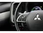 Mitsubishi Outlander 2.0 PHEV Instyle - Trekhaak, Panorama, Camera, Leer, Stoelverw.
