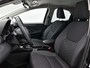Toyota Yaris 1.5 Hybrid 115 Dynamic Comfort Pack | BTW Voertuig | Stoel+stuurverwarming | Dodehoek detectie | Parkeersensoren voor+achter | Draadloze telefoonlader | Cruise Control Adaptive | Apple CarPlay/Android Auto |