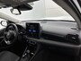 Toyota Yaris 1.5 Hybrid 115 Dynamic Comfort Pack | BTW Voertuig | Dodehoek detectie | Stoel+stuurverwarming | Parkeersensoren voor+achter | Draadloze telefoonlader | Apple CarPlay/Android auto |