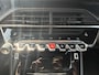 Peugeot e-208 EV GT Pack 50 kWh | Navigatie | Apple Carplay | Android Auto | Stoelverwarming | Camera | parkeersensoren | Climate Control | SOH 93,8% |