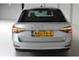 Skoda Superb Combi 1.4 TSI iV Style Navigatie | Trekhaak | Adaptieve Cruise | 17"Velgen | Camera