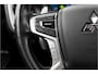 Mitsubishi Outlander 2.4 PHEV Intense+|Trekhaak|Schuifdak|Stoelverwarming