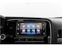 Mitsubishi Outlander 2.4 PHEV Intense+|Trekhaak|Schuifdak|Stoelverwarming